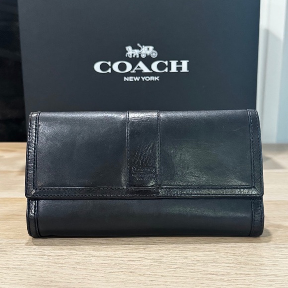 COACH Vintage Black Leather Fold Over Trifold Large Wallet - Picture 1 of 9